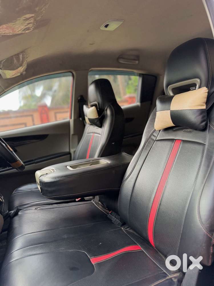 Mahindra Kuv 100 Mahindra-kuv-100-g80-k4-plus, 2017, Petrol