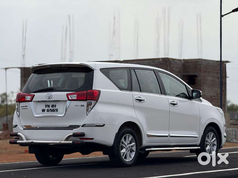 Toyota Innova Crysta 2.4 V, 2018, Diesel