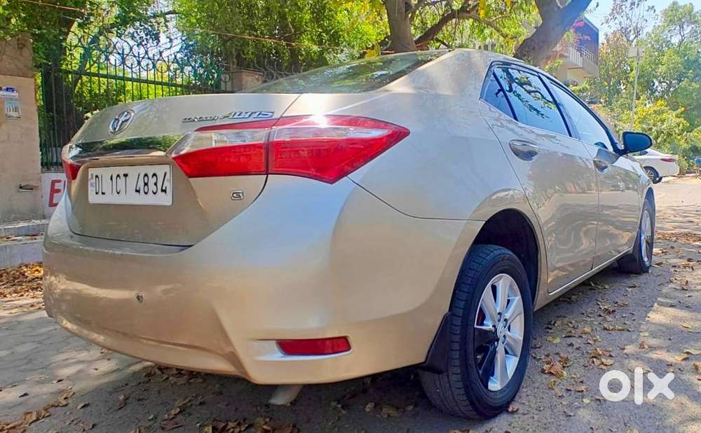 Toyota Corolla Altis 2013-2017 G At, 2015, Petrol