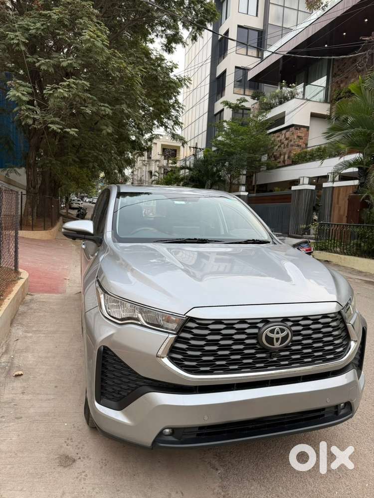 Toyota Innova Hycross 2023 Petrol 53000 Km Driven