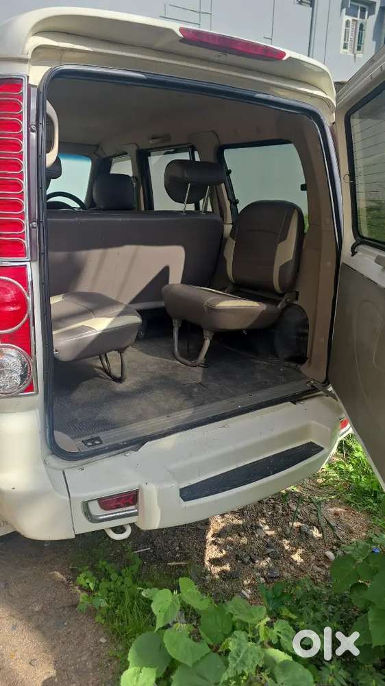 Mahindra Scorpio 2009 Diesel 99411 Km Driven