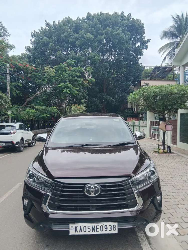 Toyota Innova Crysta 2022