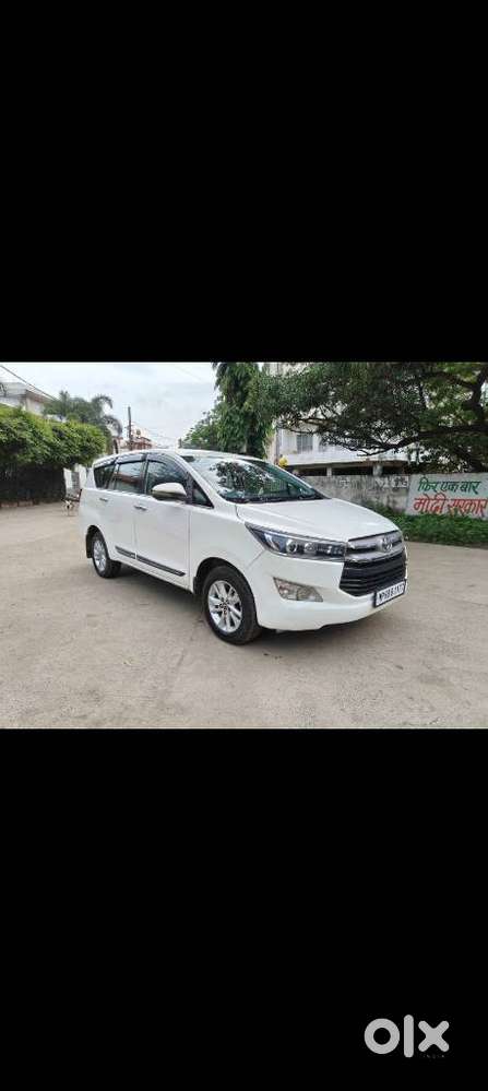 Toyota Innova Crysta 2.4 V, 2017, Diesel