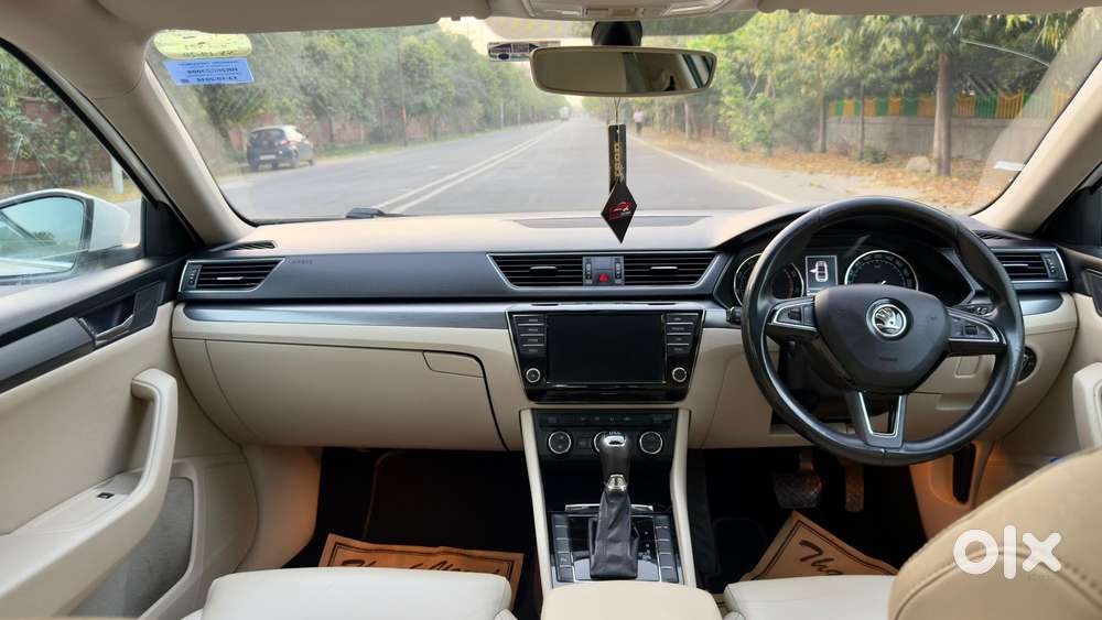 Skoda Superb Style 1.8 Tsi At, 2016, Petrol