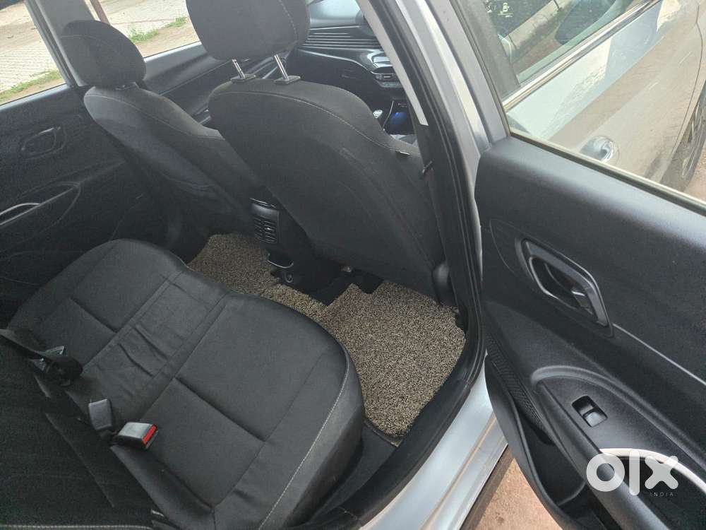 Hyundai I20 Petrol Asta Option, 2021, Petrol
