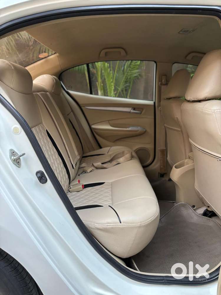 Honda City V Inspire, 2011, Petrol