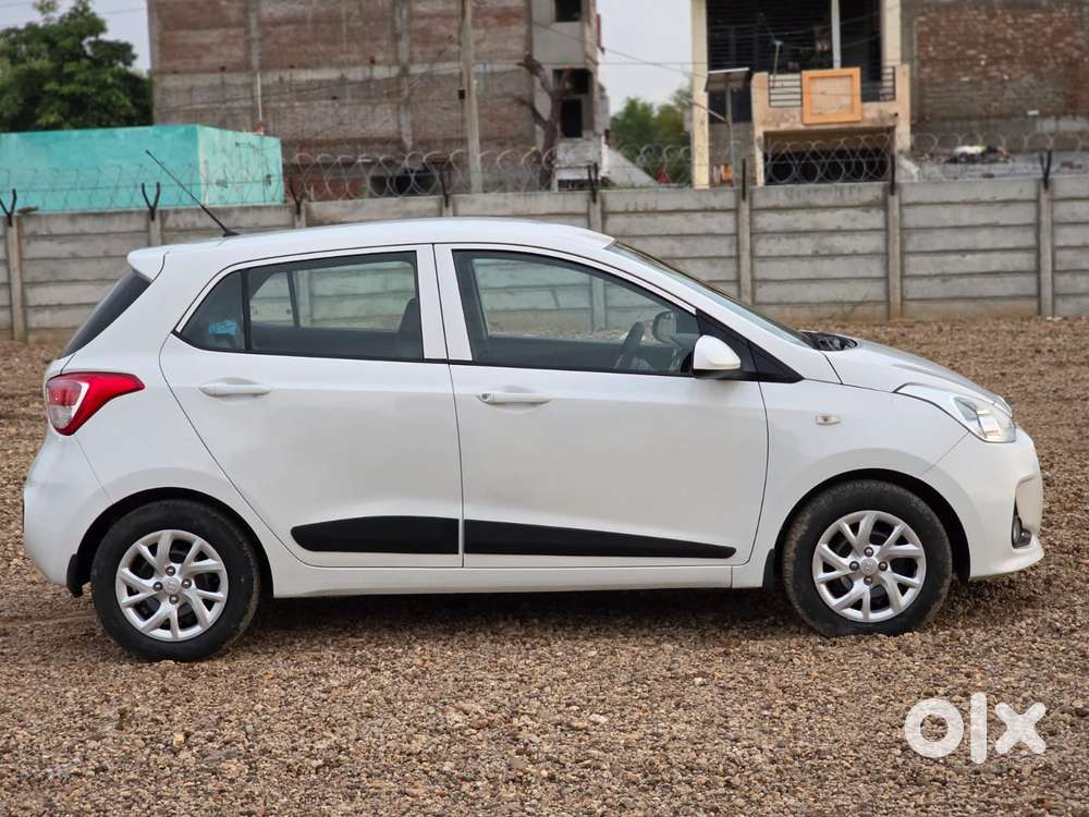 Hyundai Grand I10 Magna, 2017, Petrol