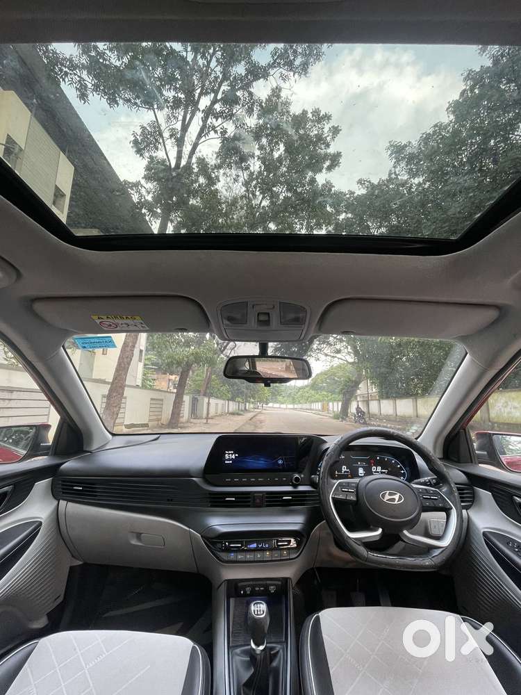 Hyundai I20 Asta (o) 1.2 Mt, 2023, Petrol