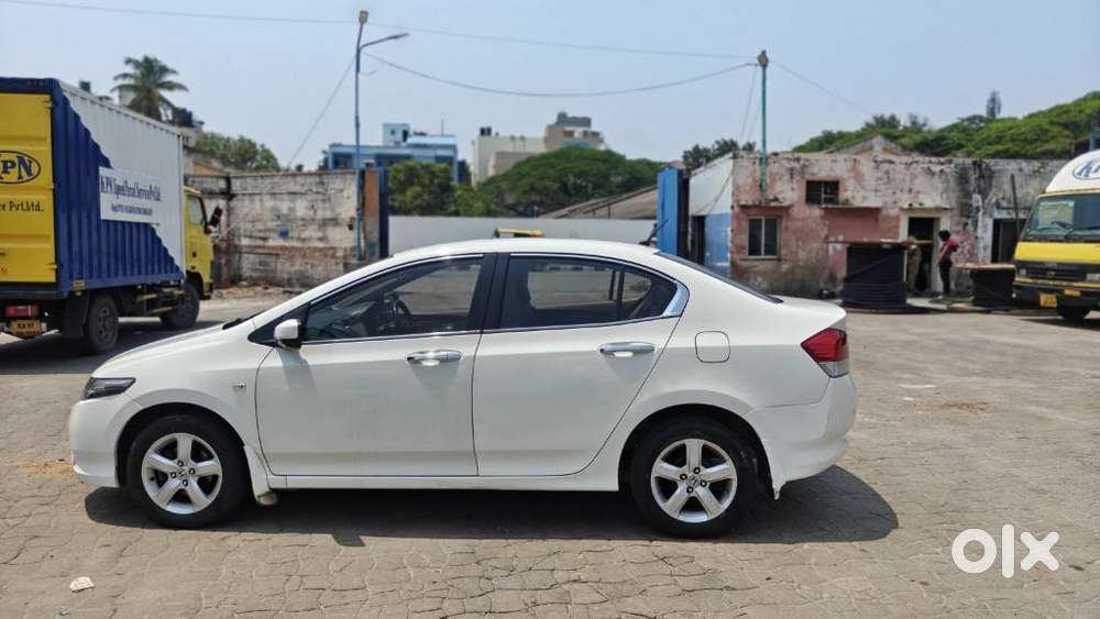 Honda City V Mt Exclusive, 2011, Petrol