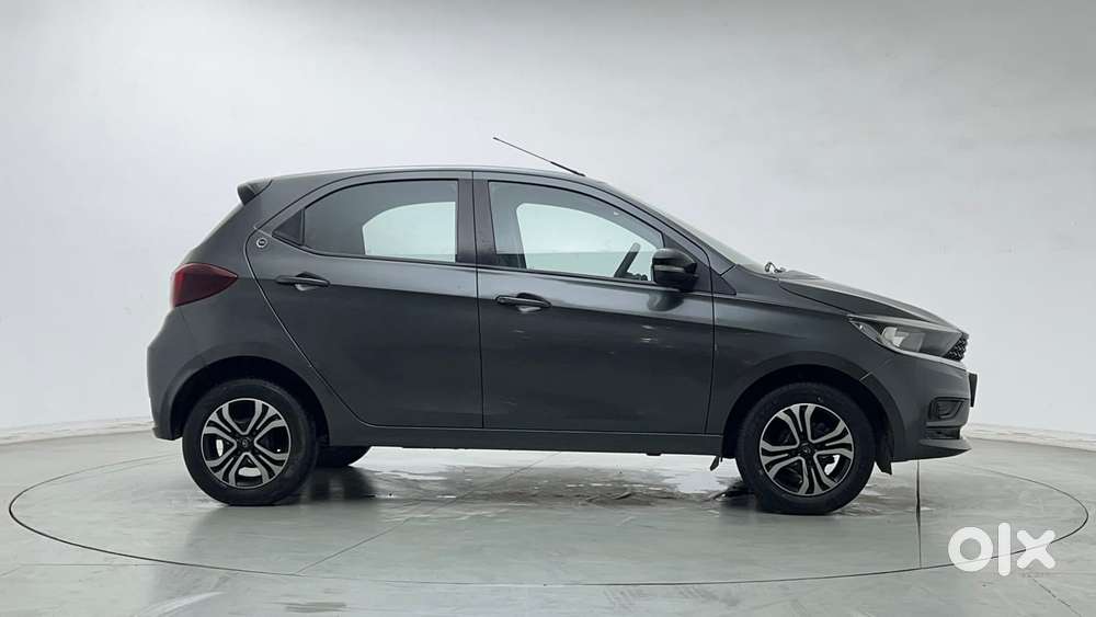 Tata Tiago Xt Icng, 2024, Cng & Hybrids