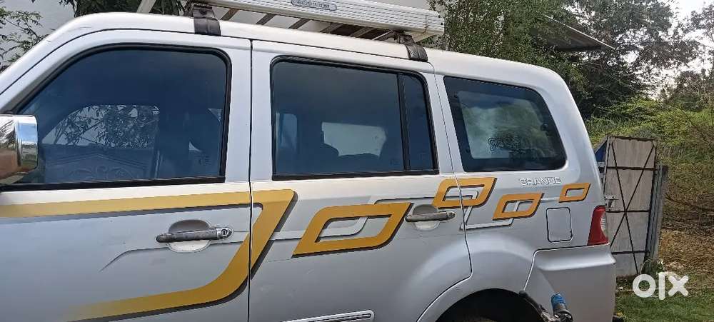 Tata Sumo Grande Cx Turbo 2011