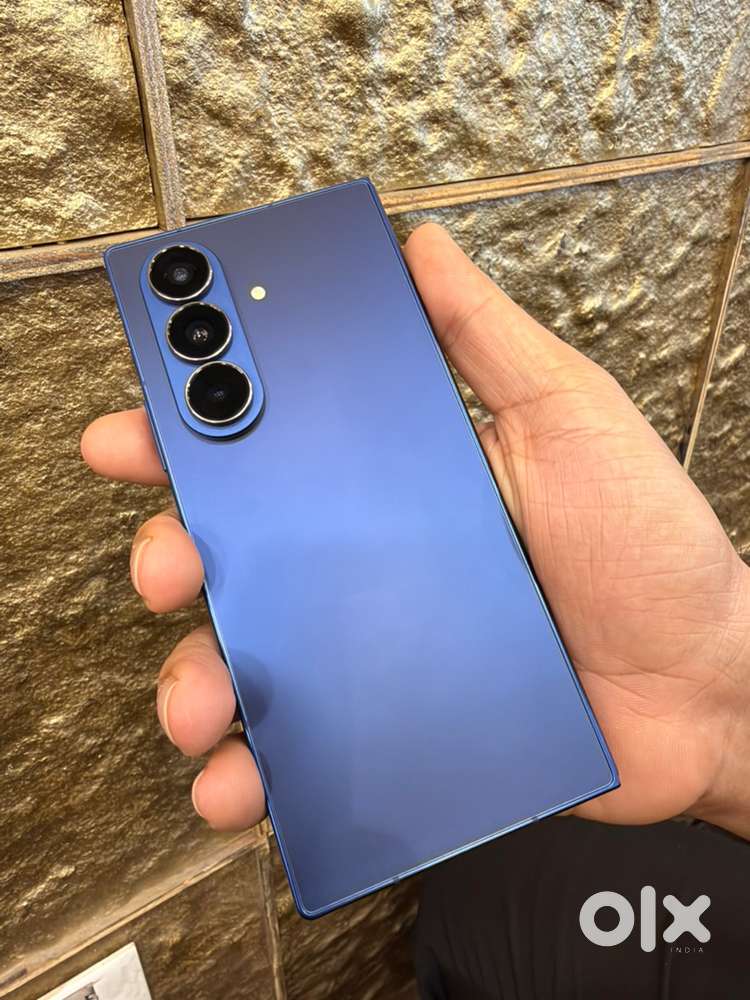 Samsung Galaxy Z Fold7 BLUE