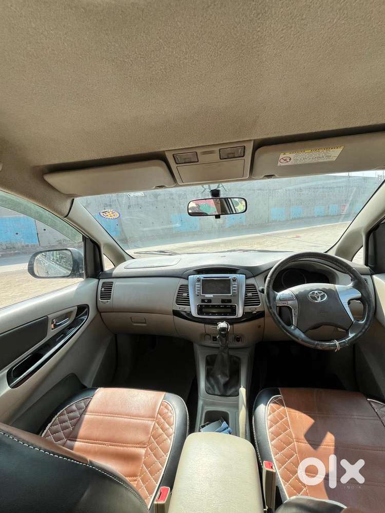 Toyota Innova 2.5 Zx 7 Str Bs-iv, 2014, Diesel