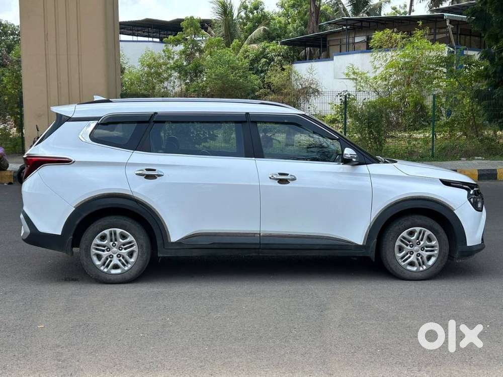 Kia Carens 1.5 Prestige 7 Str, 2023, Petrol
