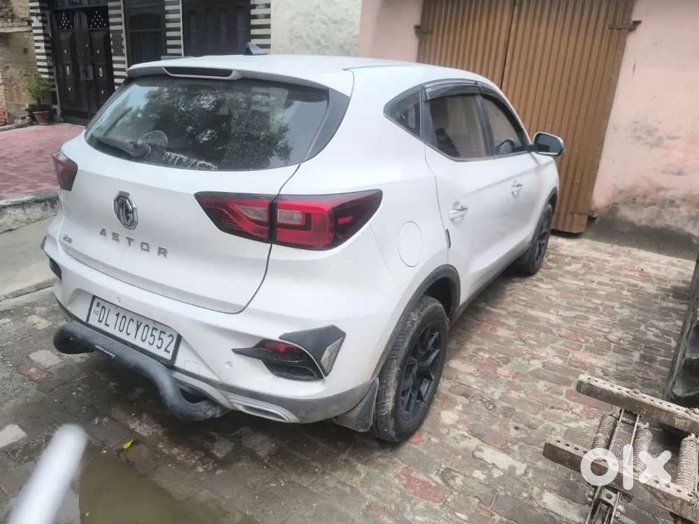 Brand New. New Kar