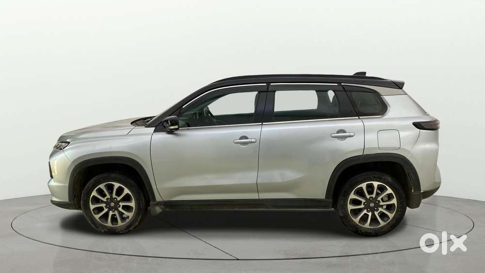 Maruti Suzuki Grand Vitara 1.5 Alpha Smart Hybrid Dual Tone, 2022, P..