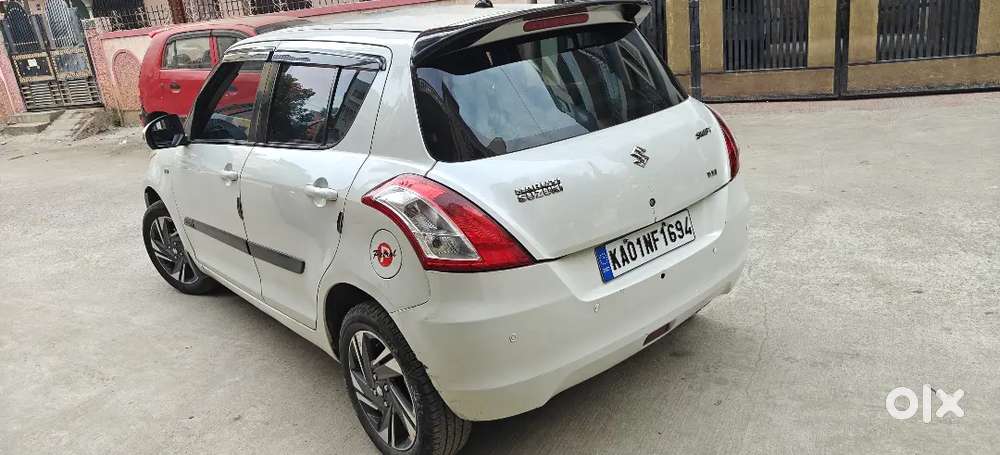 Maruti Suzuki Swift Petrol Manual 2014