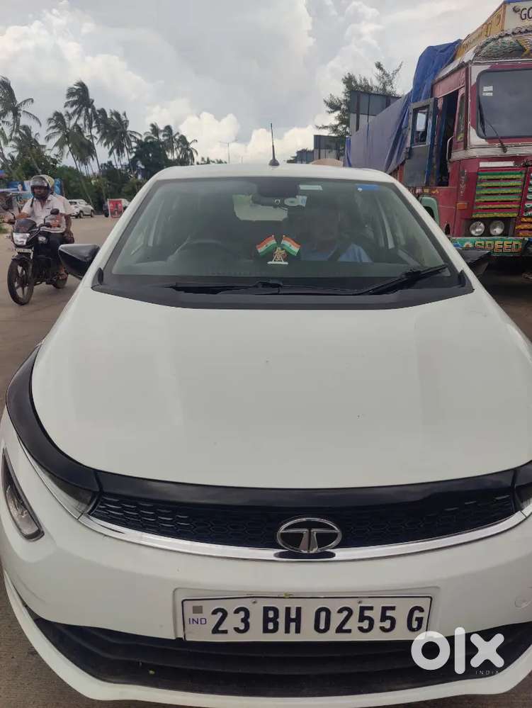 Tata Altroz 2023 Petrol. New Like Condition, With Extended Warranty 2y