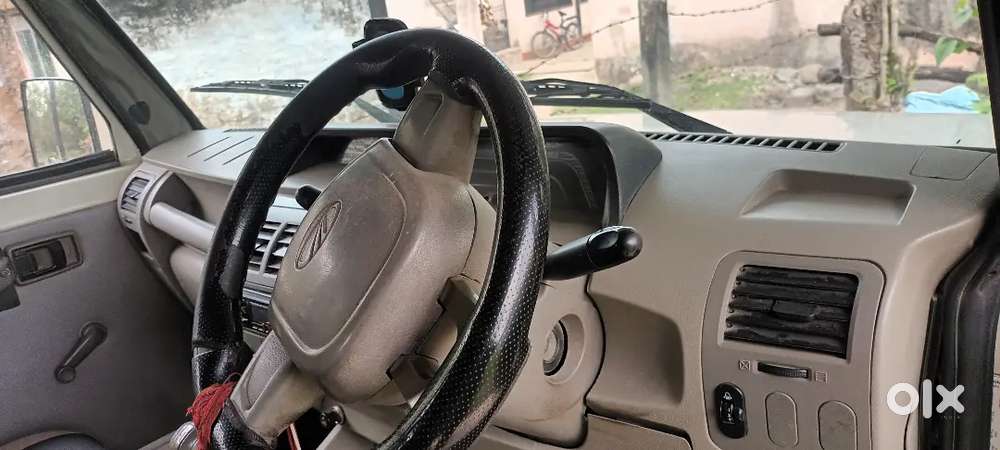 Mahindra Bolero 2012