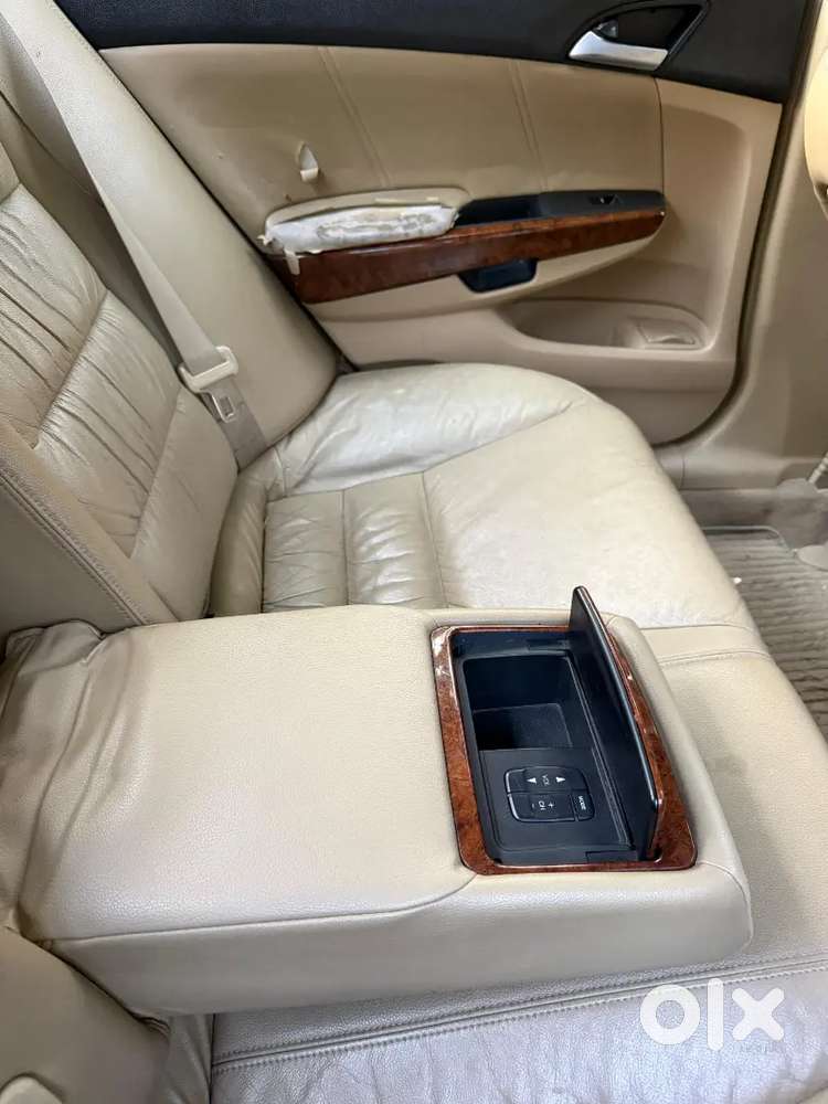 2011 Honda Accord Elegance