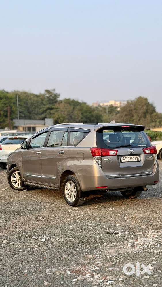 Toyota Innova Crysta 2.4 Vx Mt, 2016, Diesel