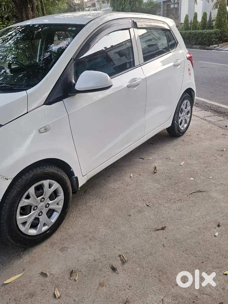 Hyundai Grand I10 2014 Diesel Well Maintained
