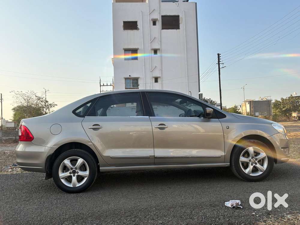 Skoda Rapid 1.5 Tdi Cr Elegance Plus, 2014, Diesel