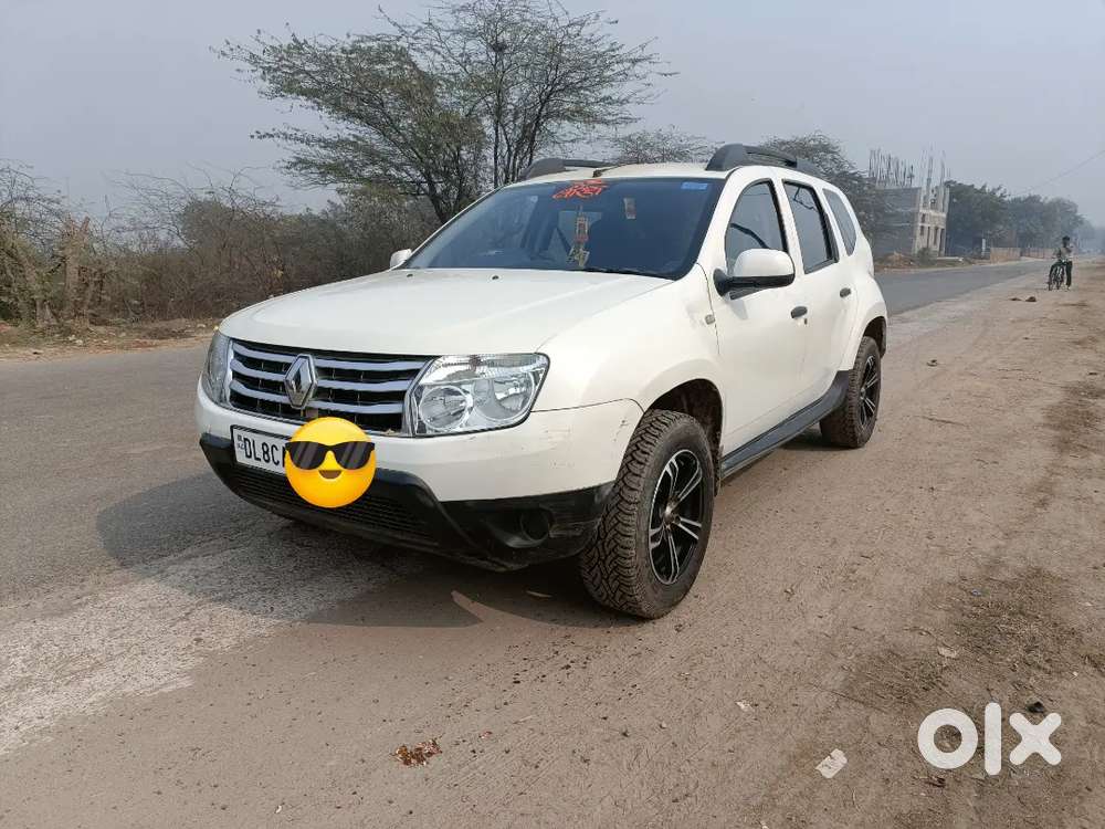 Urgent Sell Renault Duster 2015 Petrol Well Maintained
