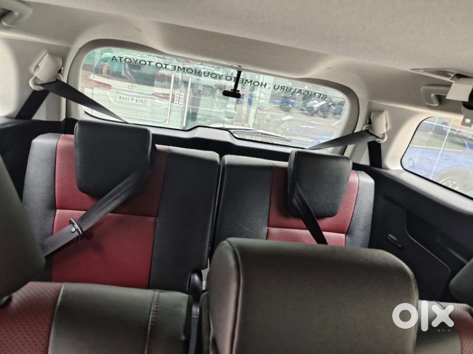 Toyota Fortuner Legender 4x4 At 2.8, 2024