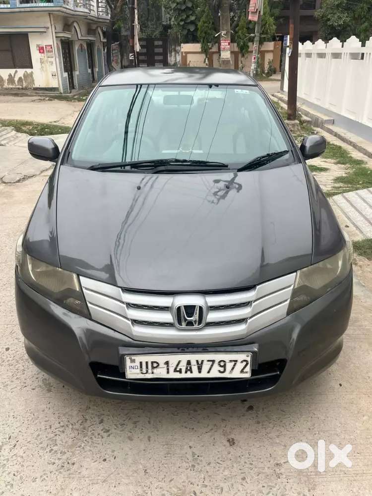 Honda City Petrol Want 2 Sell