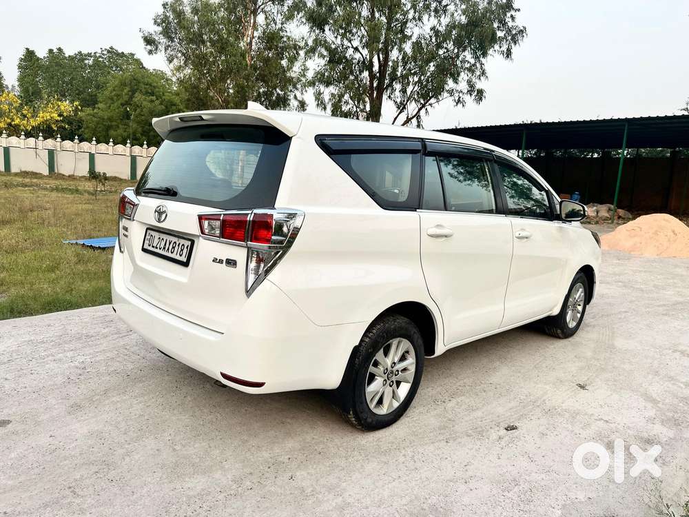 Toyota Innova Crysta 2.7 Gx At 8s, 2017, Diesel
