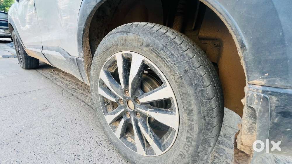 Nissan Kicks 2019 Petrol 70000 Km Driven