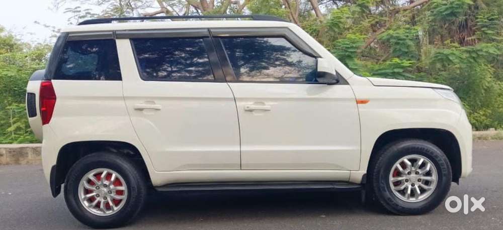 Mahindra Tuv 300 Mhawk100 T8, 2017, Diesel