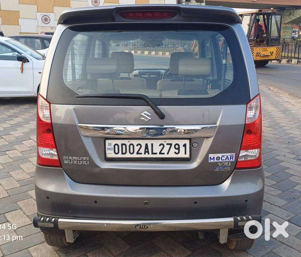 Maruti Suzuki Wagon R Amt Vxi Plus, 2017, Petrol