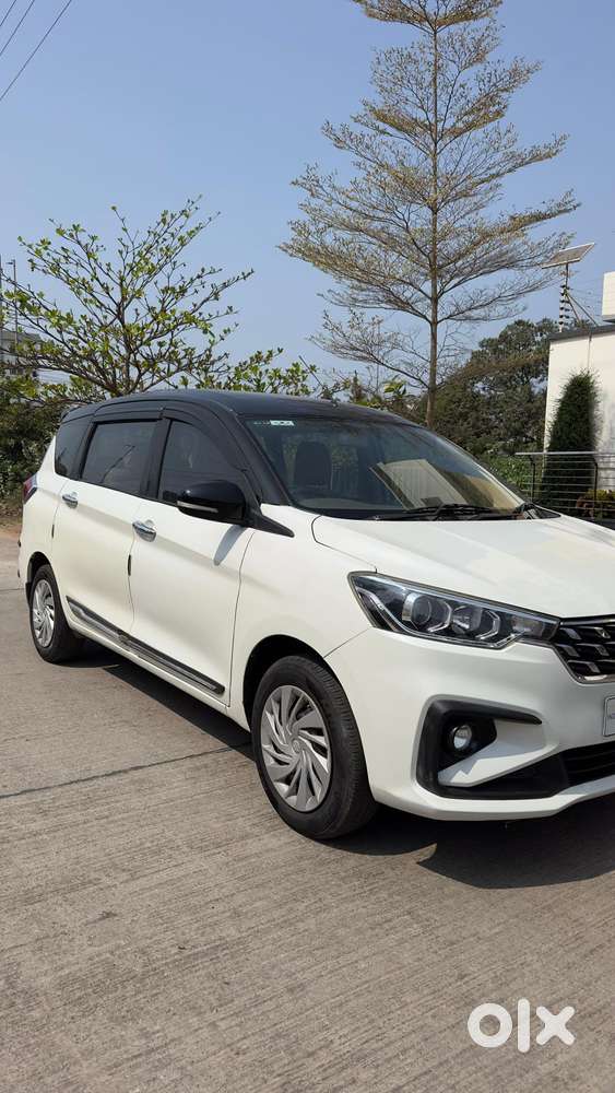 Maruti Suzuki Ertiga 1.5 Vxi, 2022, Petrol