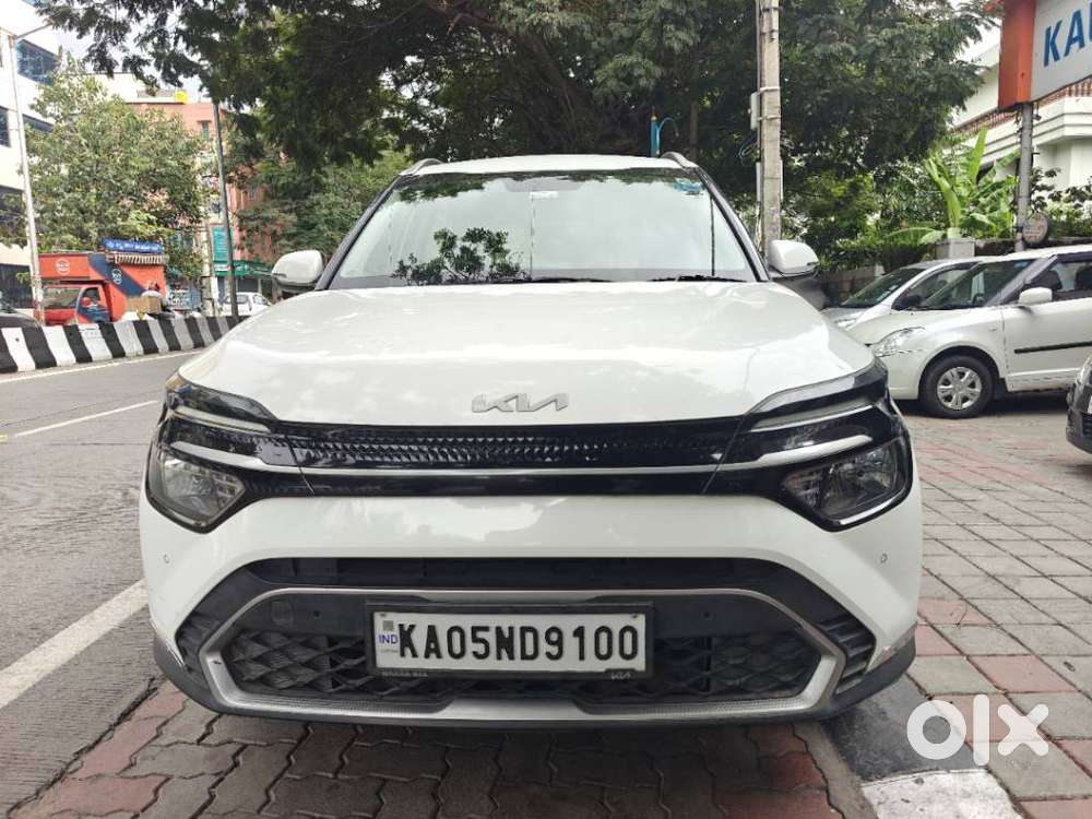 Kia Carens 1.4 Prestige Plus Turbo 7 Str, 2022, Petrol