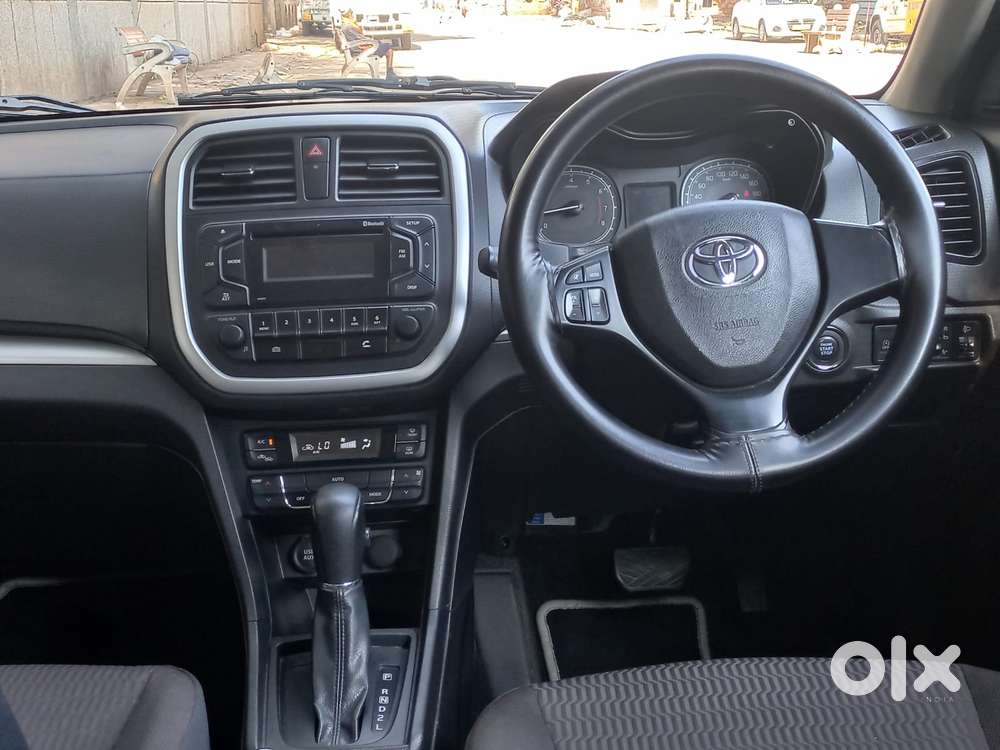 Toyota Urban Cruiser 1.5 Mid Grade At, 2022, Petrol