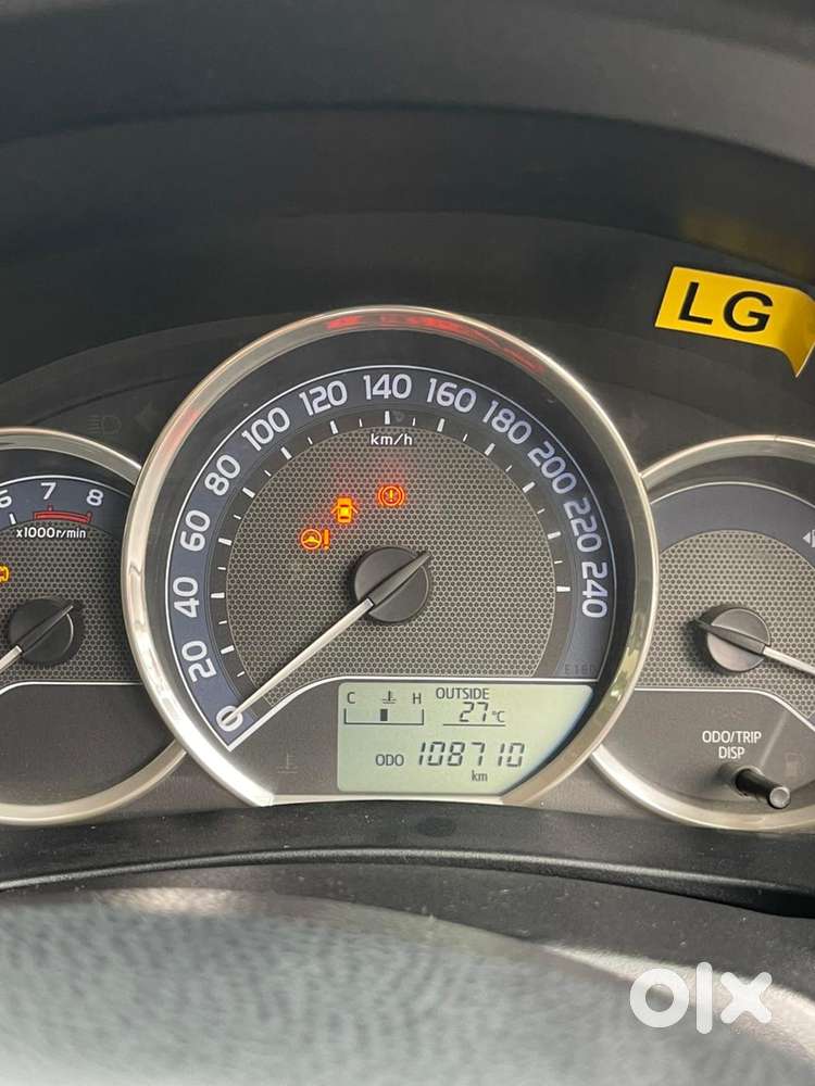 Toyota Corolla Altis J, 2016, Petrol