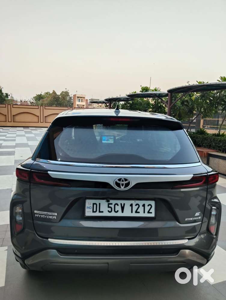 Toyota Urban Cruiser Hyryder, 2023, Cng & Hybrids