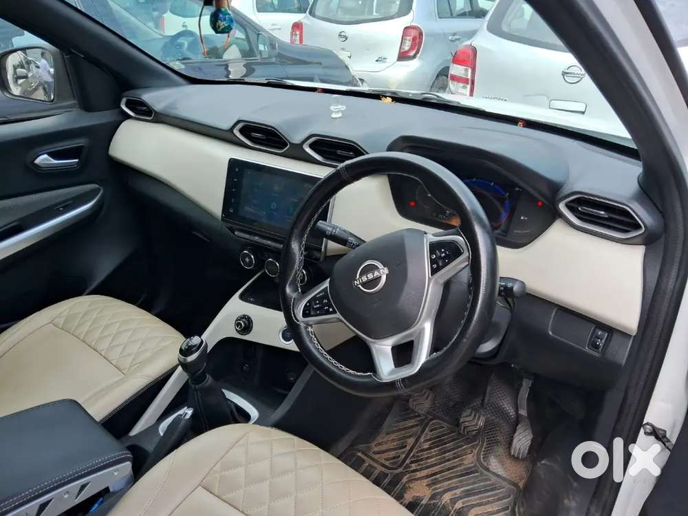 Nissan Magnite 2023 Petrol 40000 Km Driven