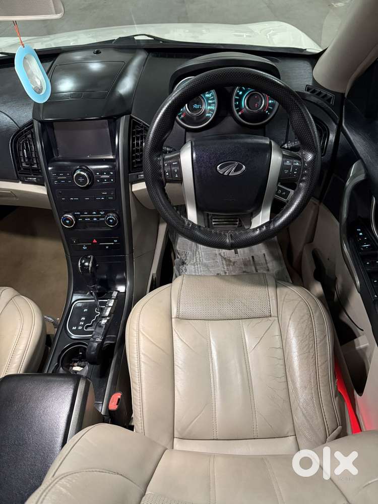 Mahindra Xuv500 2.2 W10 Sportz Edition At, 2016, Diesel