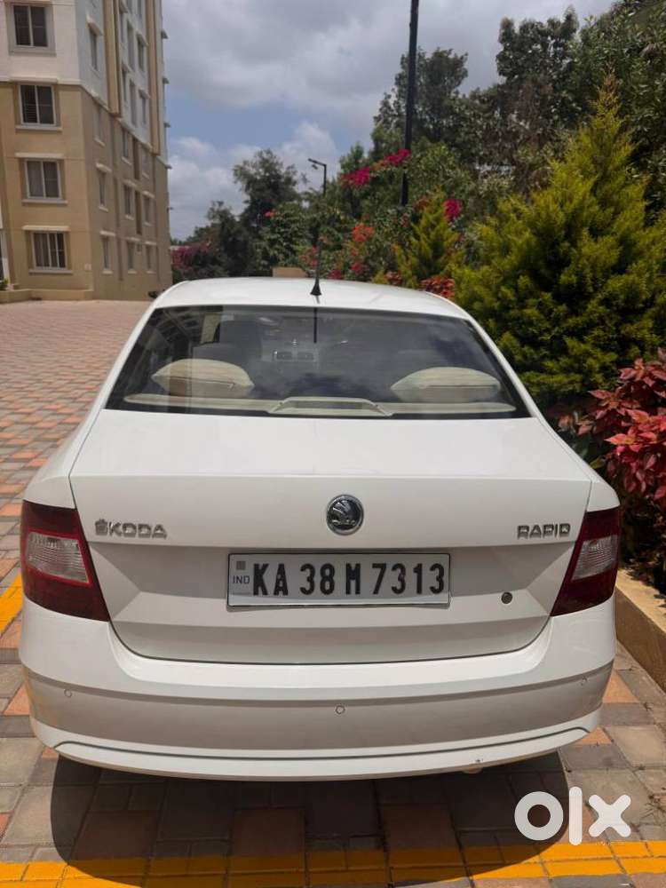 Skoda Rapid 1.0 Tsi Ambition, 2020, Petrol