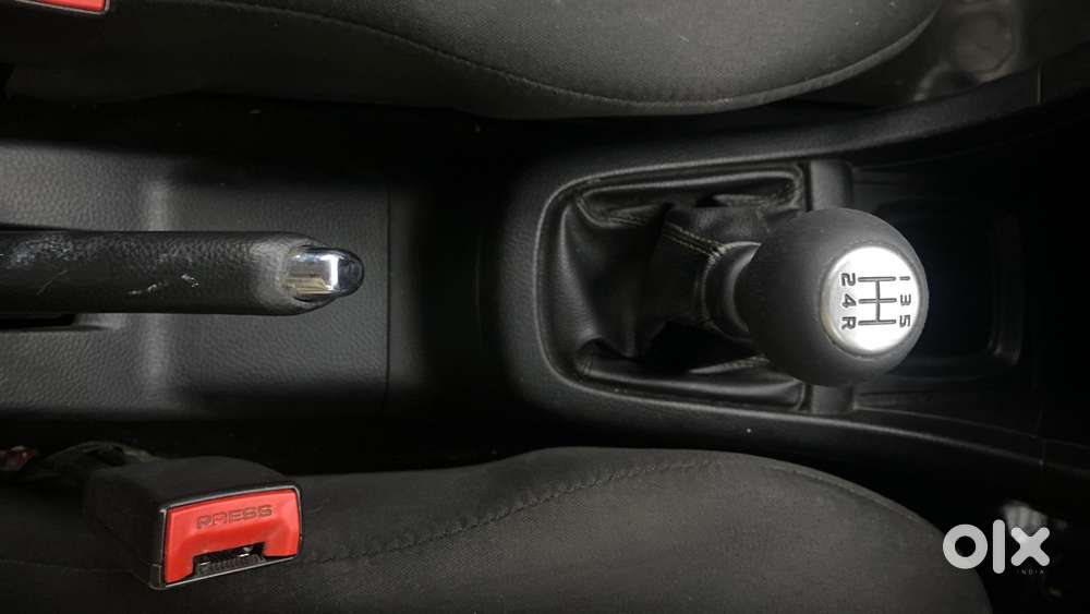 Maruti Suzuki Swift 2011-2014 Vxi, 2013, Petrol