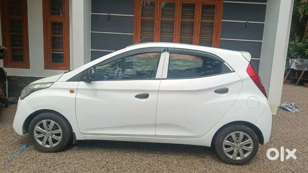 Hyundai Eon 1.0 Magna 2013