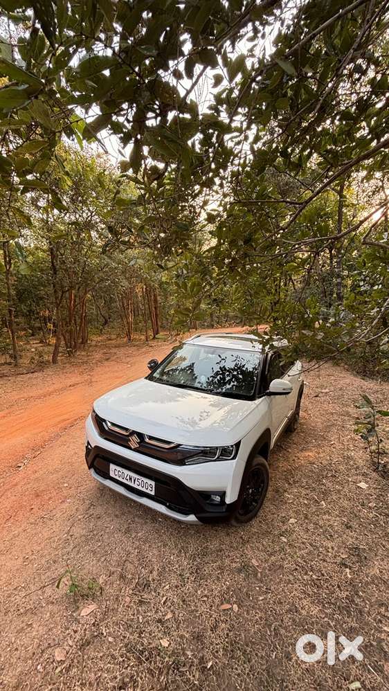 Maruti Suzuki Brezza Petrol Well Maintained