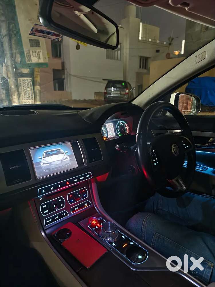 Jaguar Xf 2014 Diesel Well Maintained Km 96000 Driven Urgent Sell