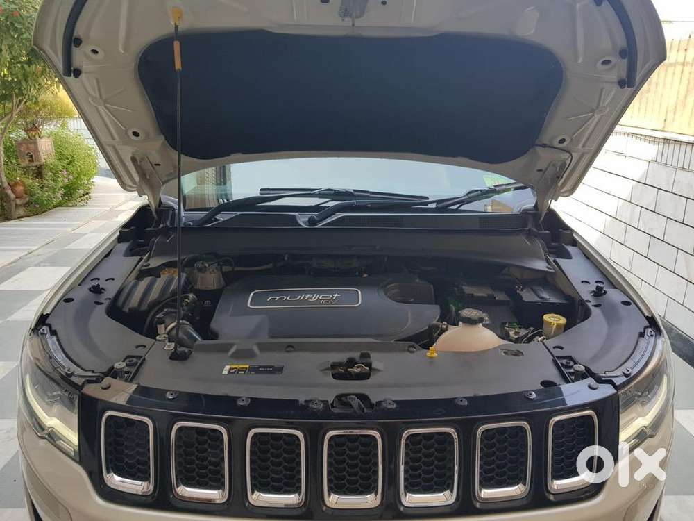 Jeep Compass 32500 Km Driven