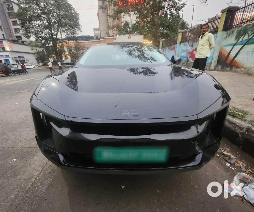Mahindra Be 6 2025 Electric Pack One Above