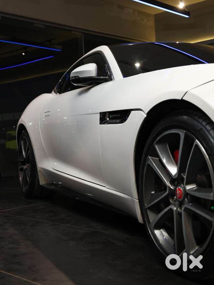 Jaguar F Type Coupe R-dynamic 2.0, 2020, Petrol