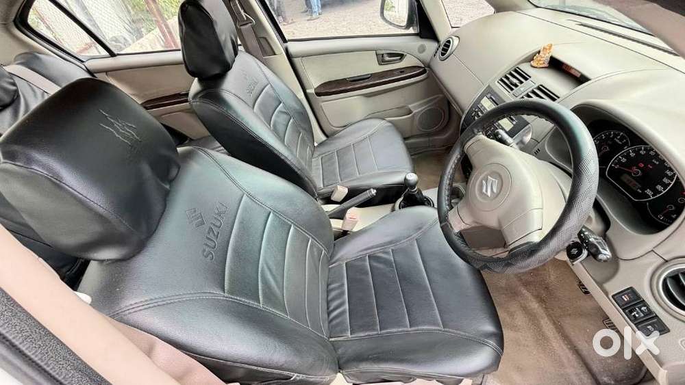 Maruti Suzuki Sx4 Vxi Bsiv, 2010, Petrol